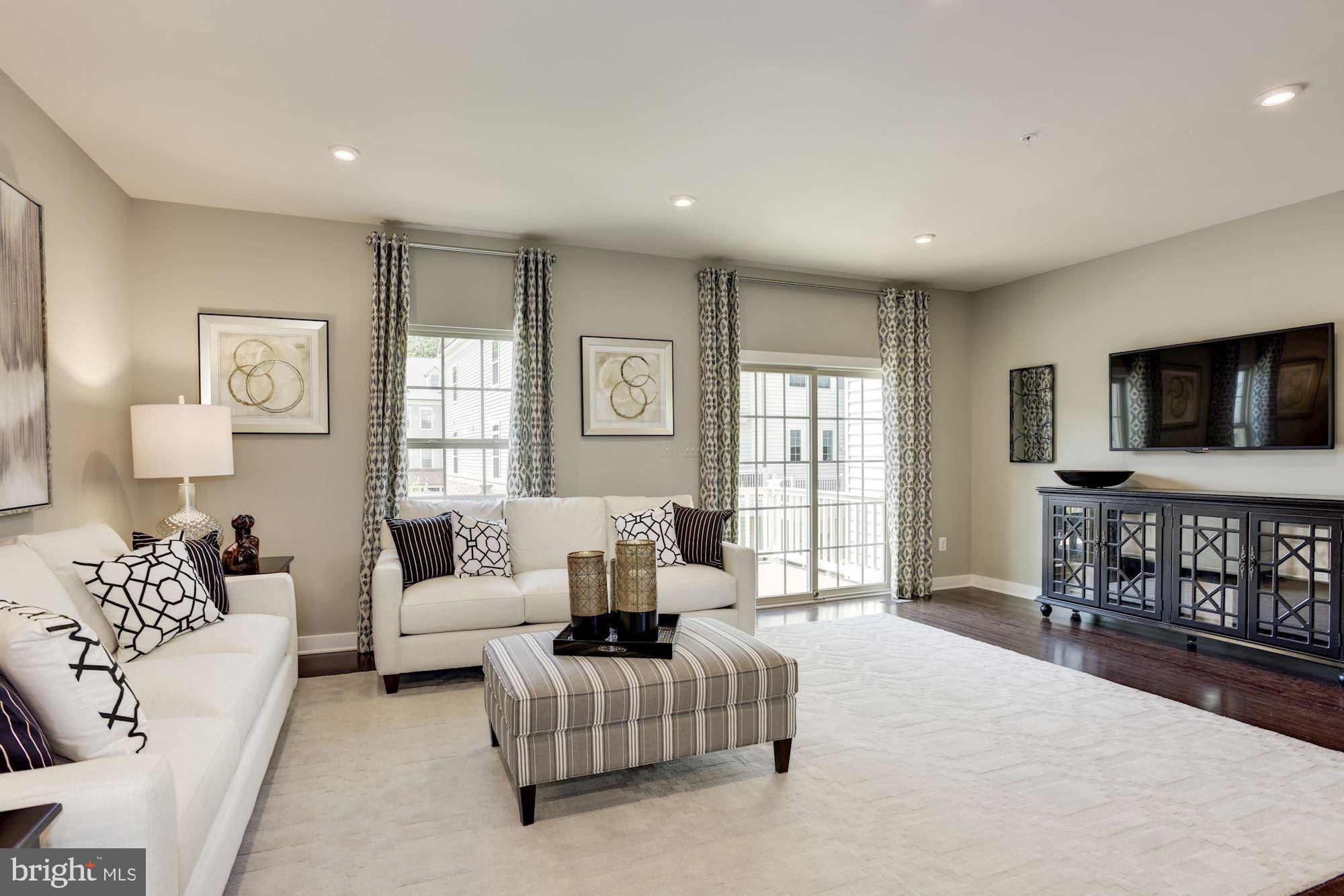 14128 Jaeger Road Clarksburg, MD 20871 - Photo 6 of 14 Gallery Image 6