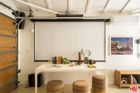 $1,649,000 | 1741 Golf Club Drive, Glendale, CA 91206