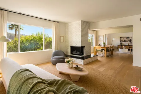 $1,649,000 | 1741 Golf Club Drive, Glendale, CA 91206