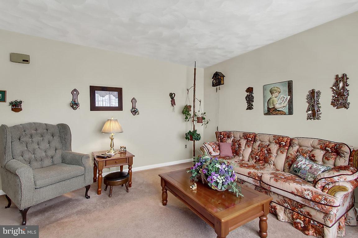 620 Norman Road York, PA 17406 - Photo 5 of 32 Gallery Image 5