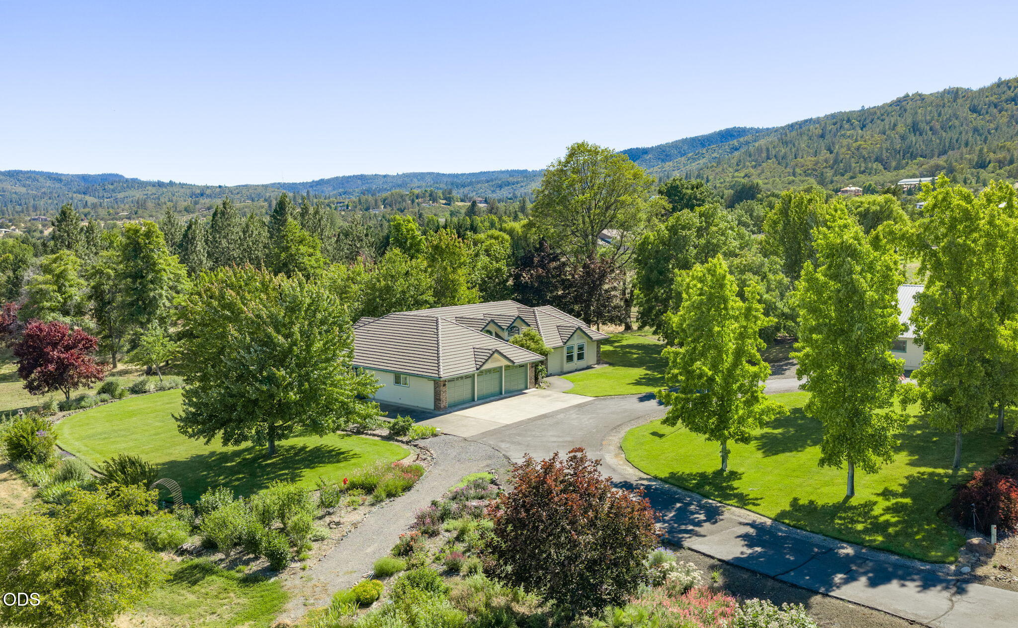 3939 Tami Lane Central Point, OR 97502 - Photo 46 of 57