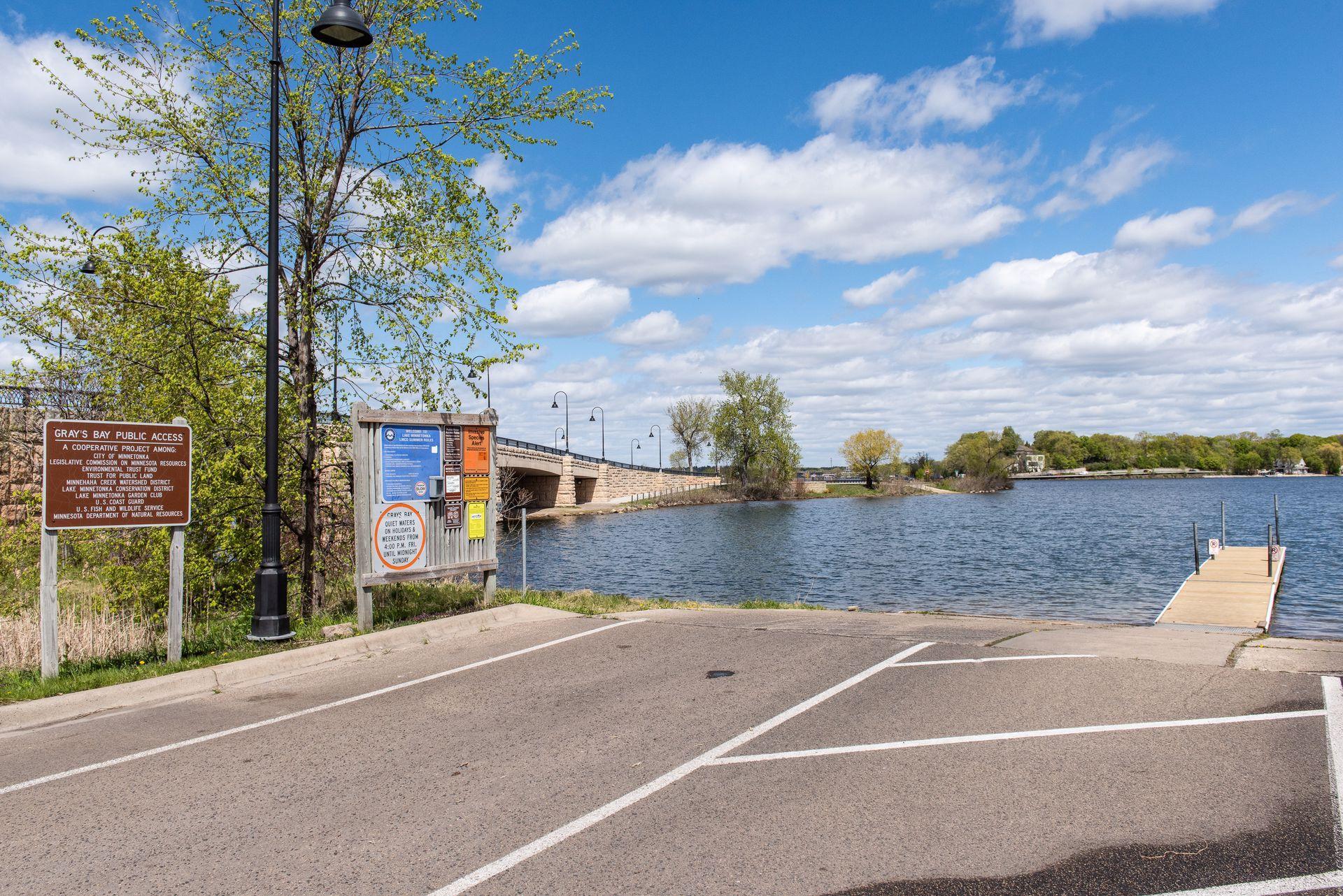 3001 Groveland School Road Minnetonka, MN 55391 - Photo 41 of 49