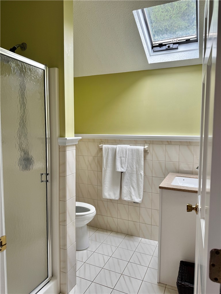 272 Shore Road Westerly, RI 02891 - Photo 10 of 18 secondary full bath