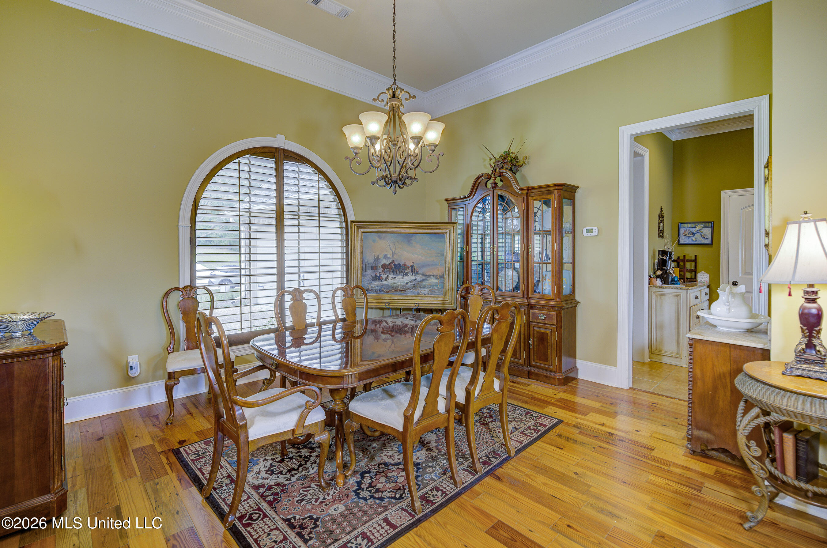 219 Madison Ridge Road Vicksburg, MS 39180 - Photo 8 of 29 Dining Room 1 (2)