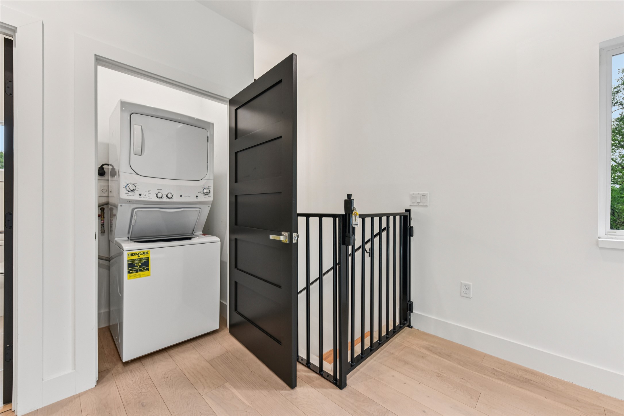 3607 Grant Street, Unit A Austin, TX 78721 - Photo 13 of 40 a utility room with dryer and washer