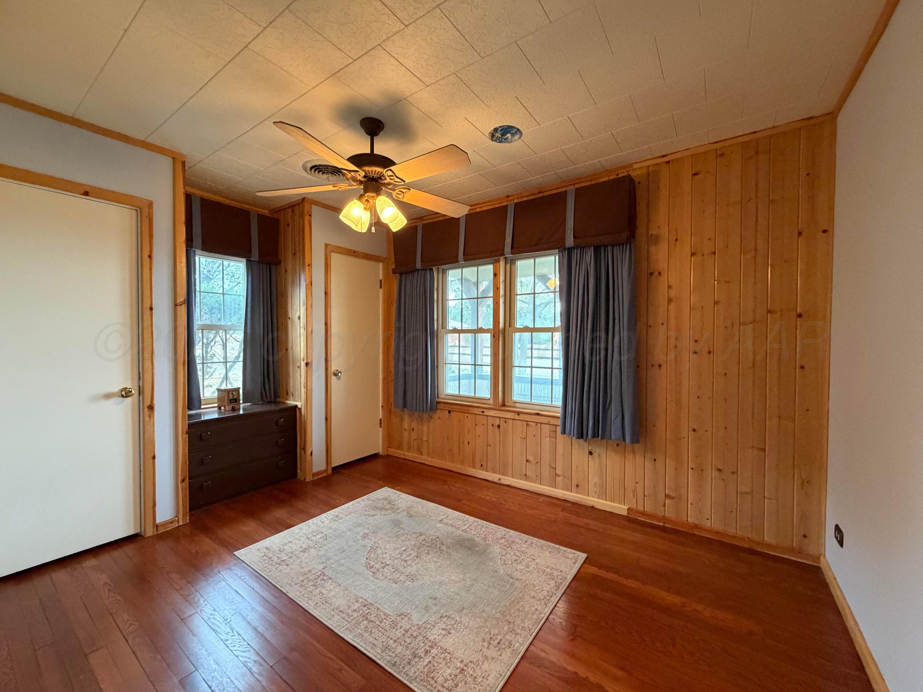 203 Pine Street McLean, TX 79057 - Photo 8 of 29 40