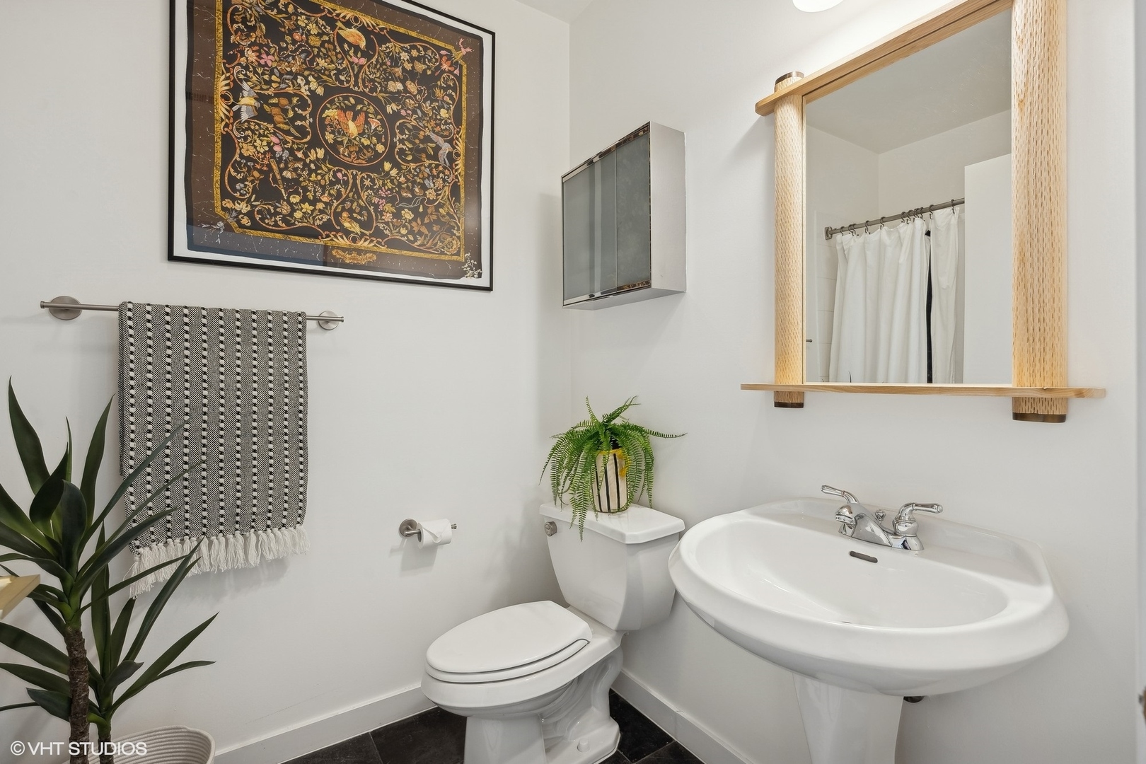 1616 West Montrose Avenue, Unit 3E Chicago, IL 60640 - Photo 16 of 23