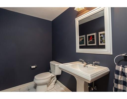 7 Minuteman Road Hingham, MA 02043 - Photo 10 of 24 Gallery Image 10