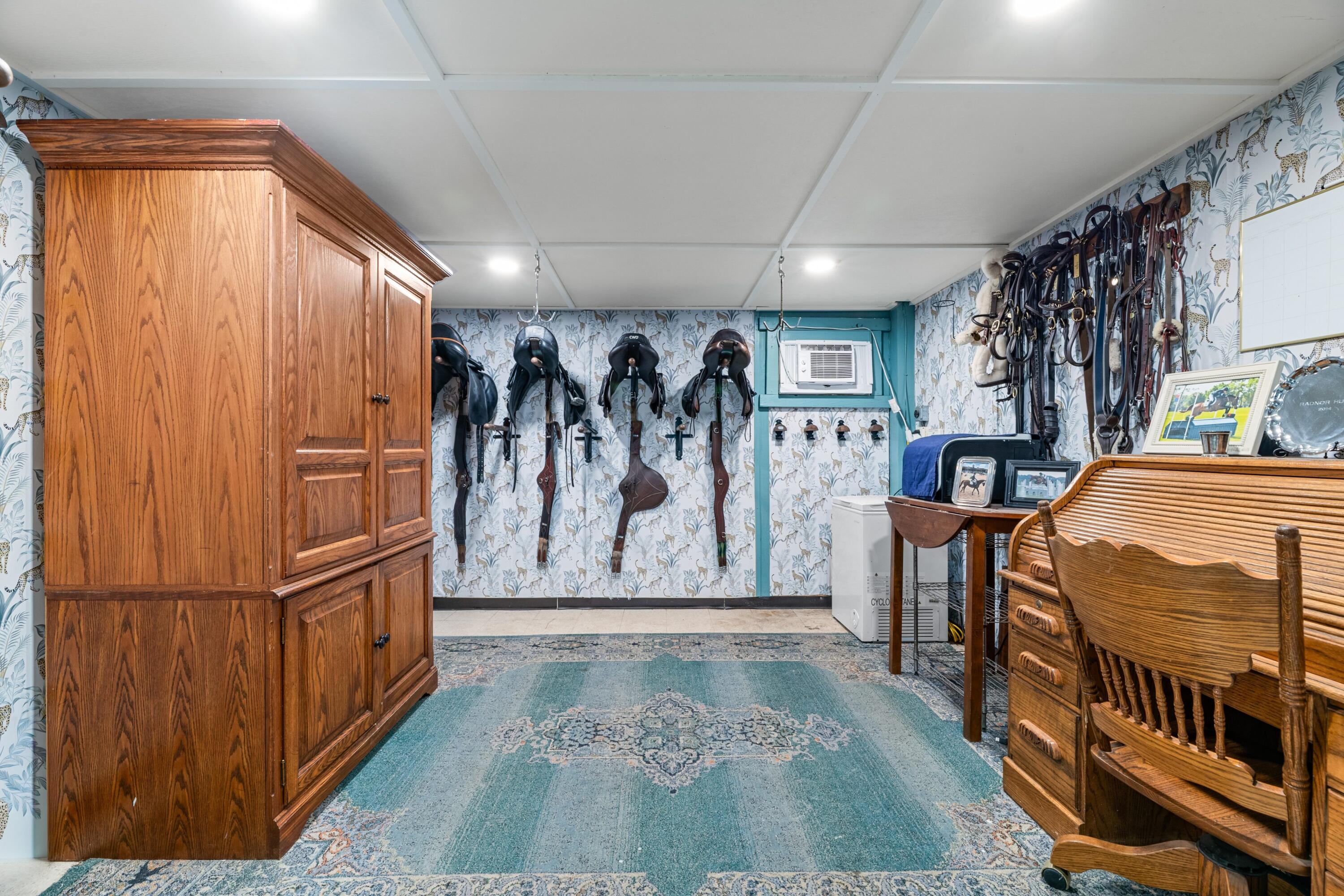 14536 N Road Loxahatchee Groves, FL 33470 - Photo 19 of 79 Center Aisle 7 Stall Barn