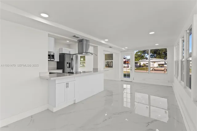 $455,000 | 4685 Southwest 33rd Drive, West Park, FL 33023