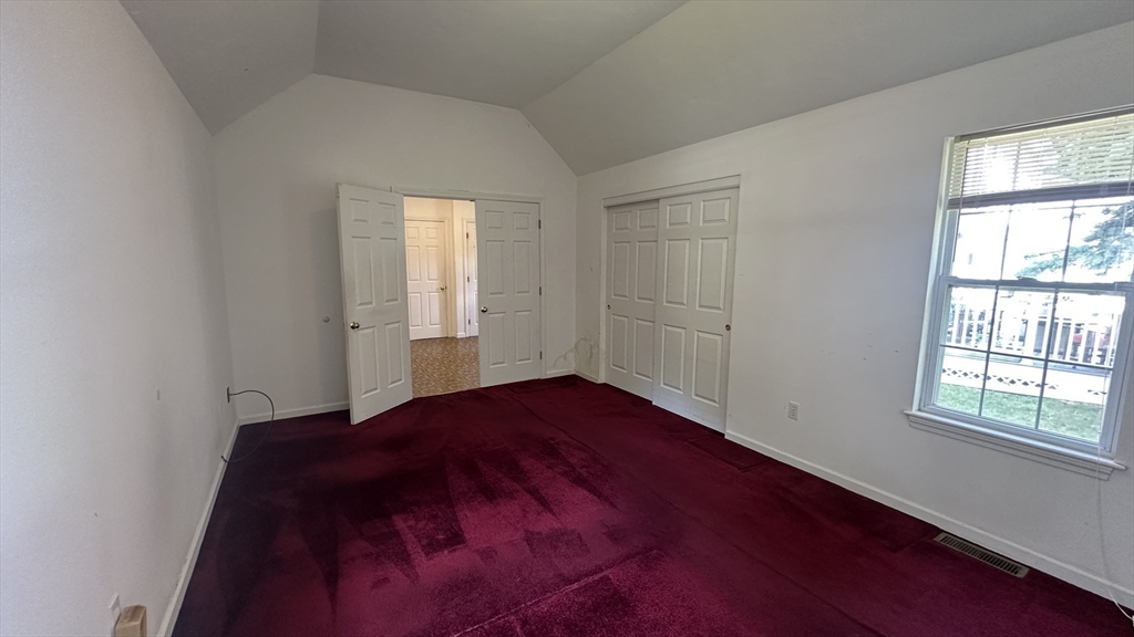 7 Tanners Path Marlborough, MA 01752 - Photo 12 of 34