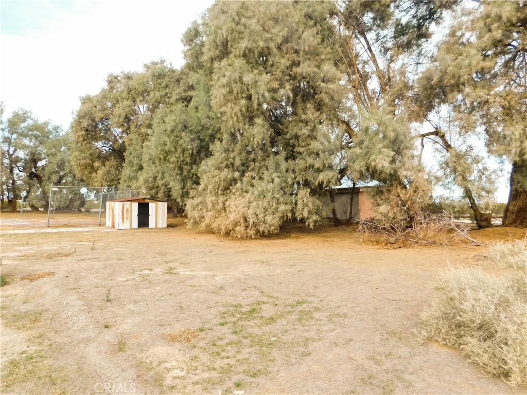 4488 Adobe Road Twentynine Palms, CA 92277 - Photo 16 of 17