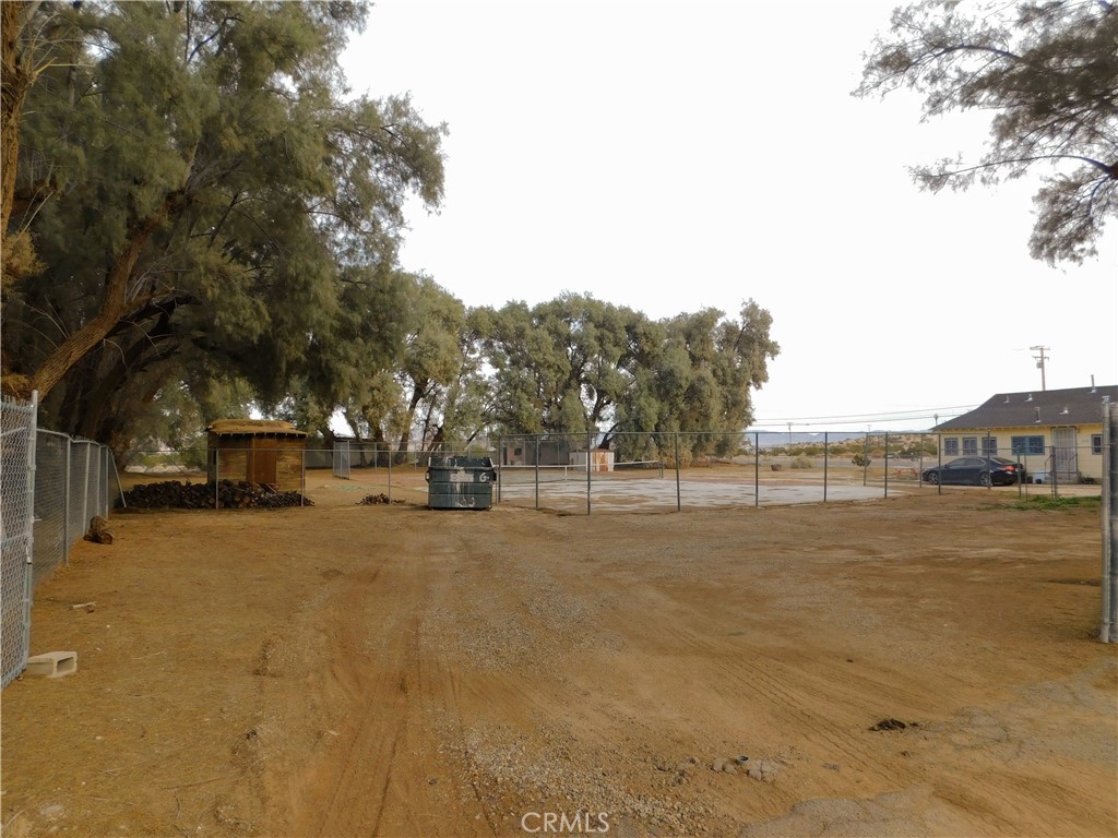 4488 Adobe Road Twentynine Palms, CA 92277 - Photo 6 of 17