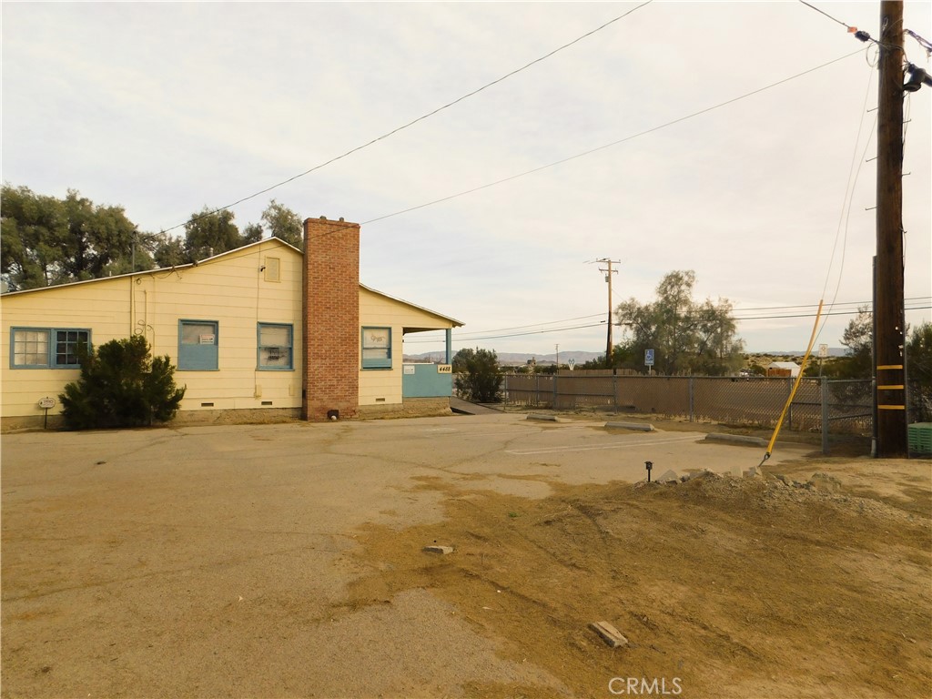 4488 Adobe Road Twentynine Palms, CA 92277 - Photo 8 of 17