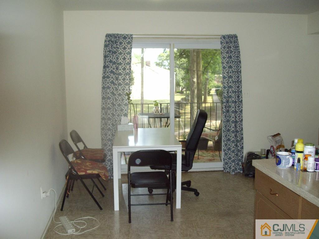 188 Evergreen Road, Unit 3B Edison, NJ 08837 - Photo 4 of 10 Gallery Image 4