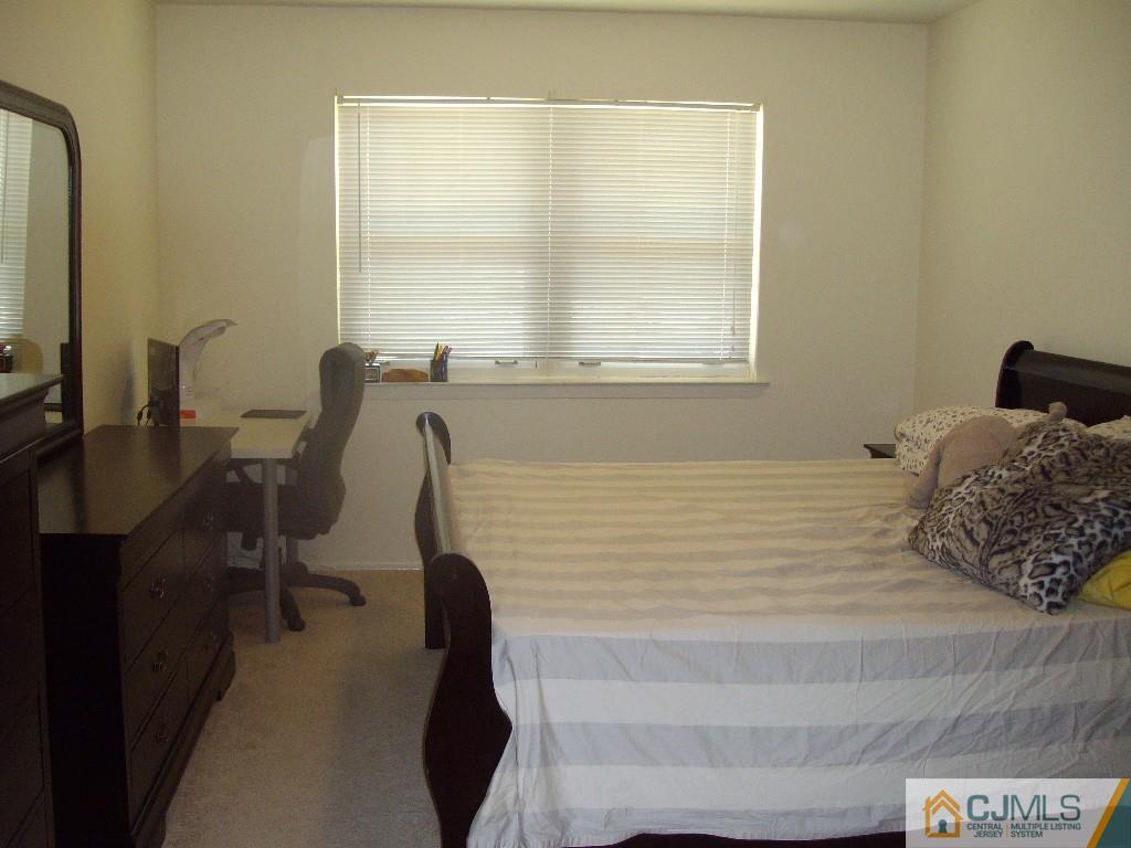 188 Evergreen Road, Unit 3B Edison, NJ 08837 - Photo 6 of 10 Gallery Image 6
