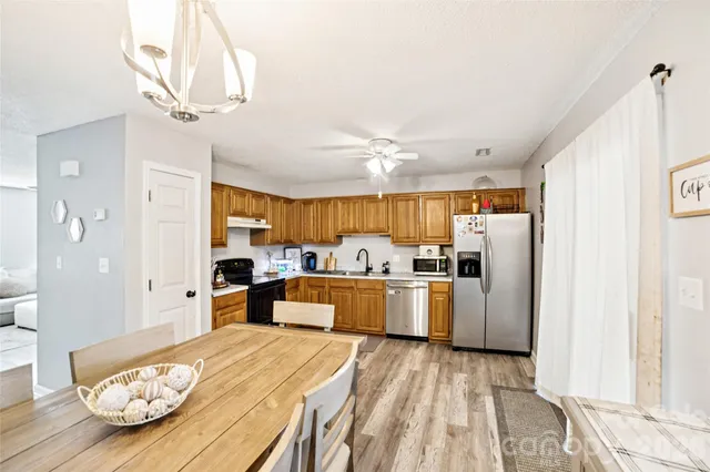 $189,000 | 1491 20th Avenue Northeast, Unit 2, Hickory, NC 28601