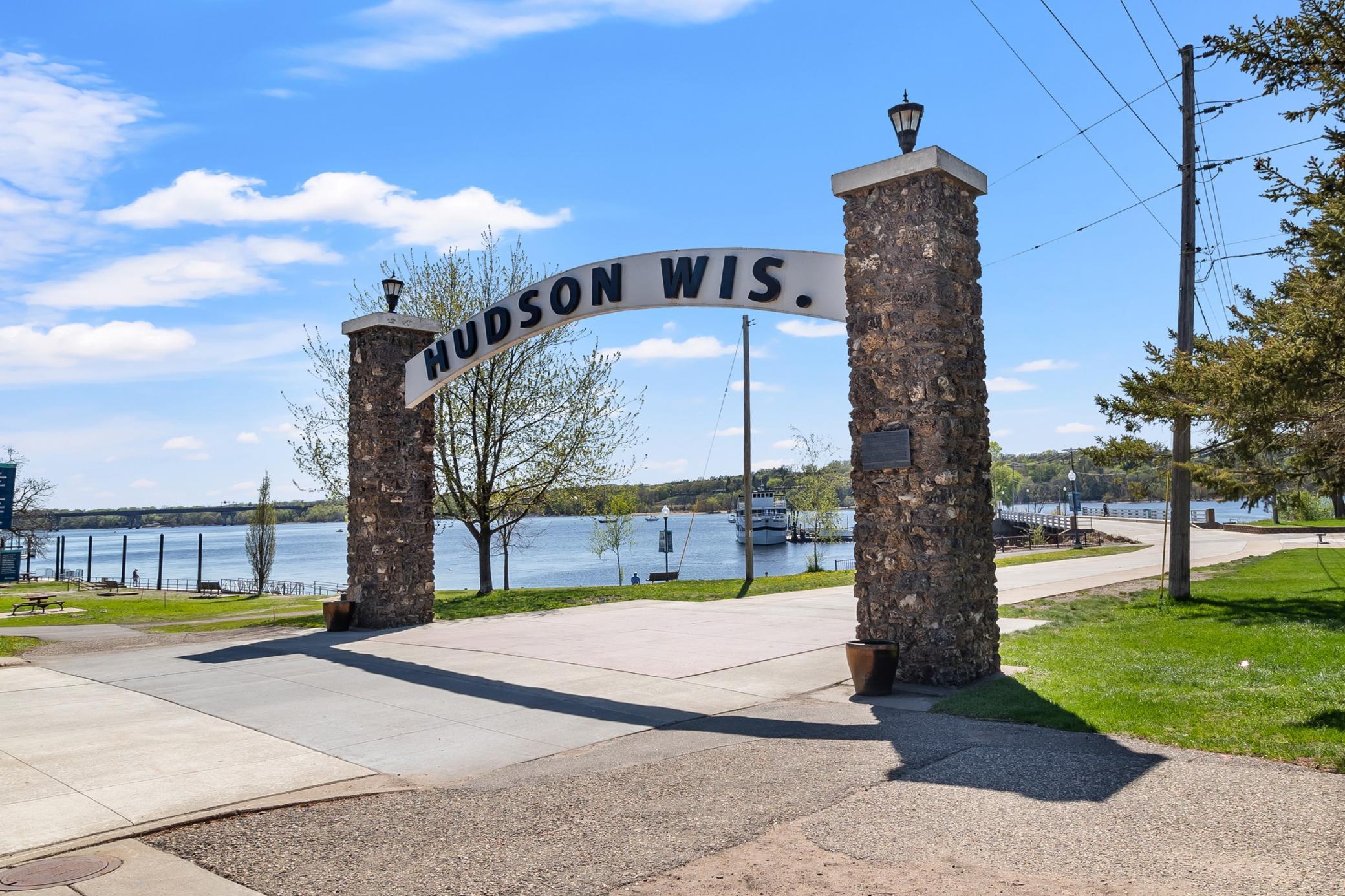 517 2nd Street, Unit 303 Hudson, WI 54016 - Photo 31 of 39