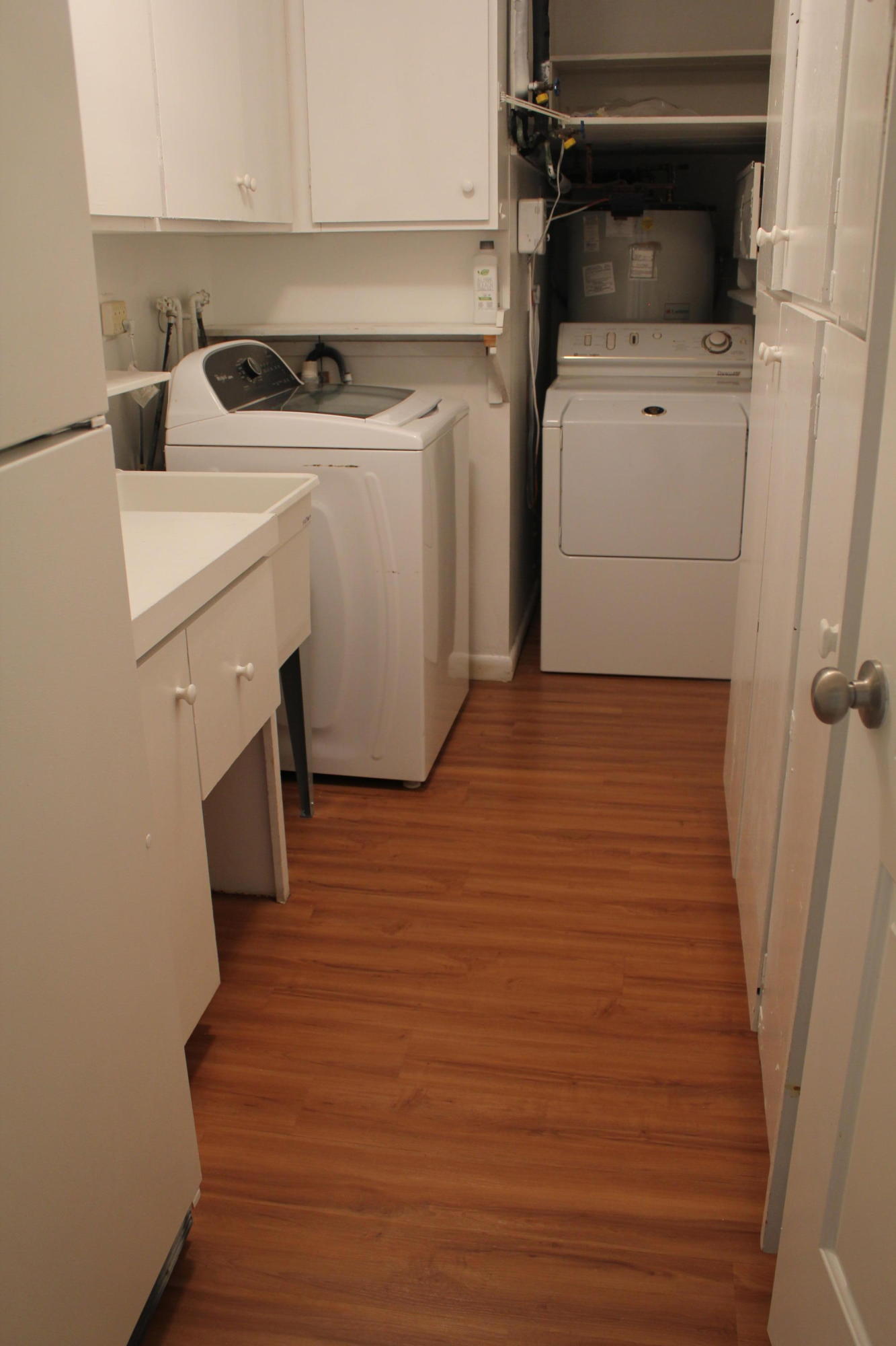 2930 Northeast 39th Street Lighthouse Point, FL 33064 - Photo 18 of 18 Laundry