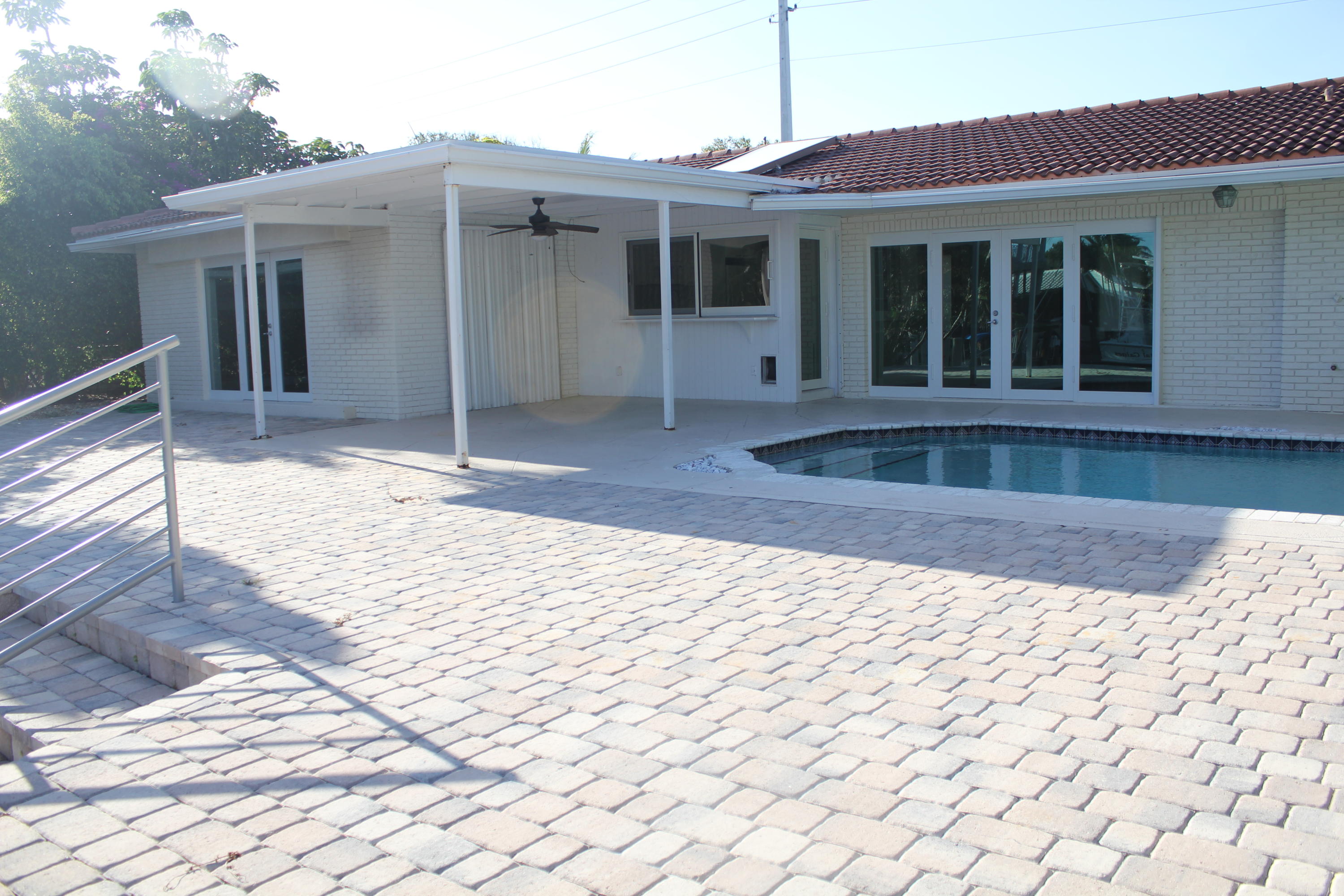 2930 Northeast 39th Street Lighthouse Point, FL 33064 - Photo 7 of 18 Back