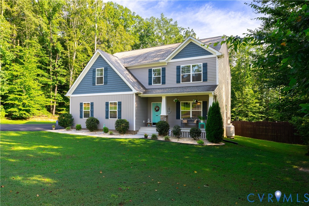 1471 Yakima Road Quinton, VA 23141 - Photo 2 of 39 Craftsman house featuring covered porch