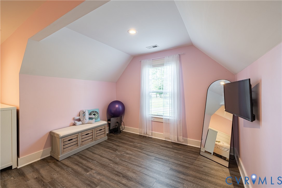 1471 Yakima Road Quinton, VA 23141 - Photo 23 of 39 Additional living space featuring dark wood-style