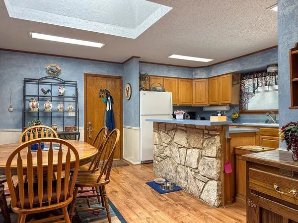 $475,000 | 203 Cave Spring Drive West, Ingram, TX 78025