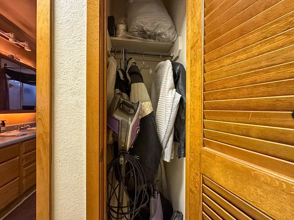 $475,000 | 203 Cave Spring Drive West, Ingram, TX 78025