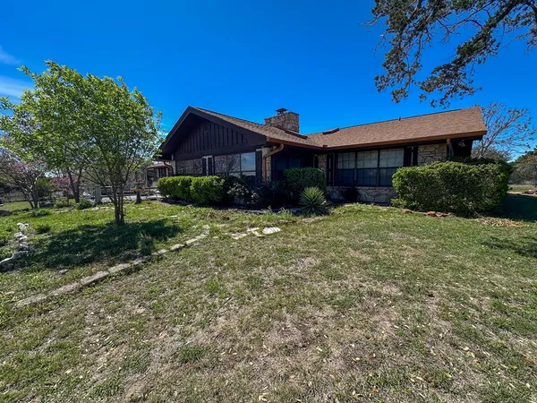 $475,000 | 203 Cave Spring Drive West, Ingram, TX 78025