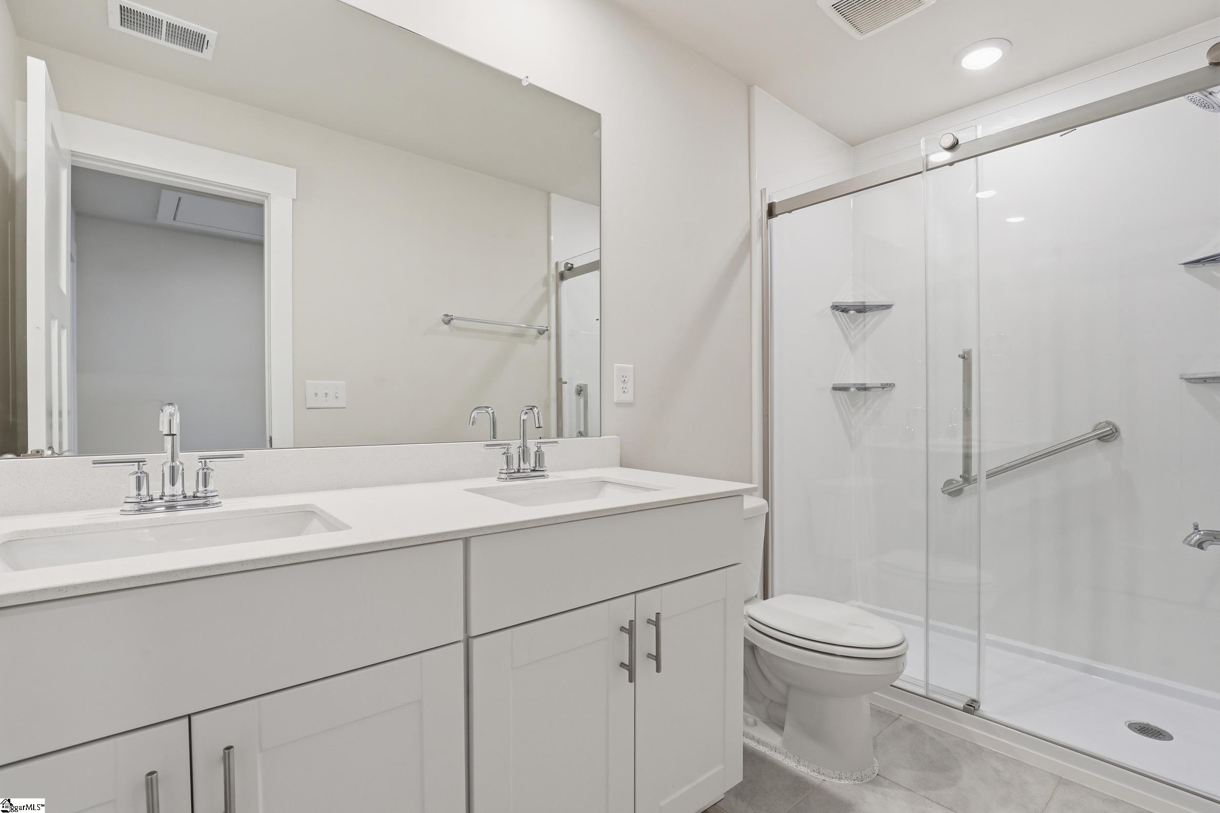 232 Roderick Lane Greenville, SC 29605 - Photo 23 of 34