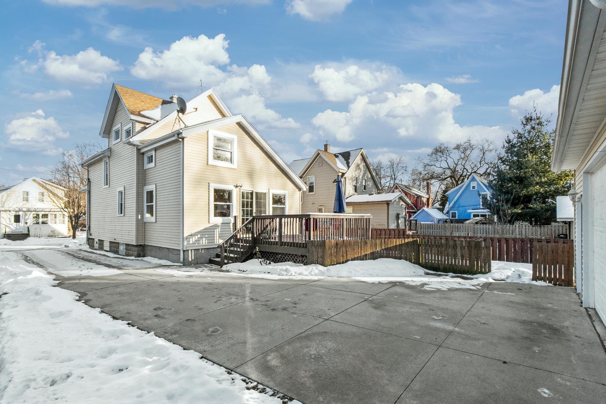 936 O'Sheridan Street Madison, WI 53715 - Photo 29 of 68