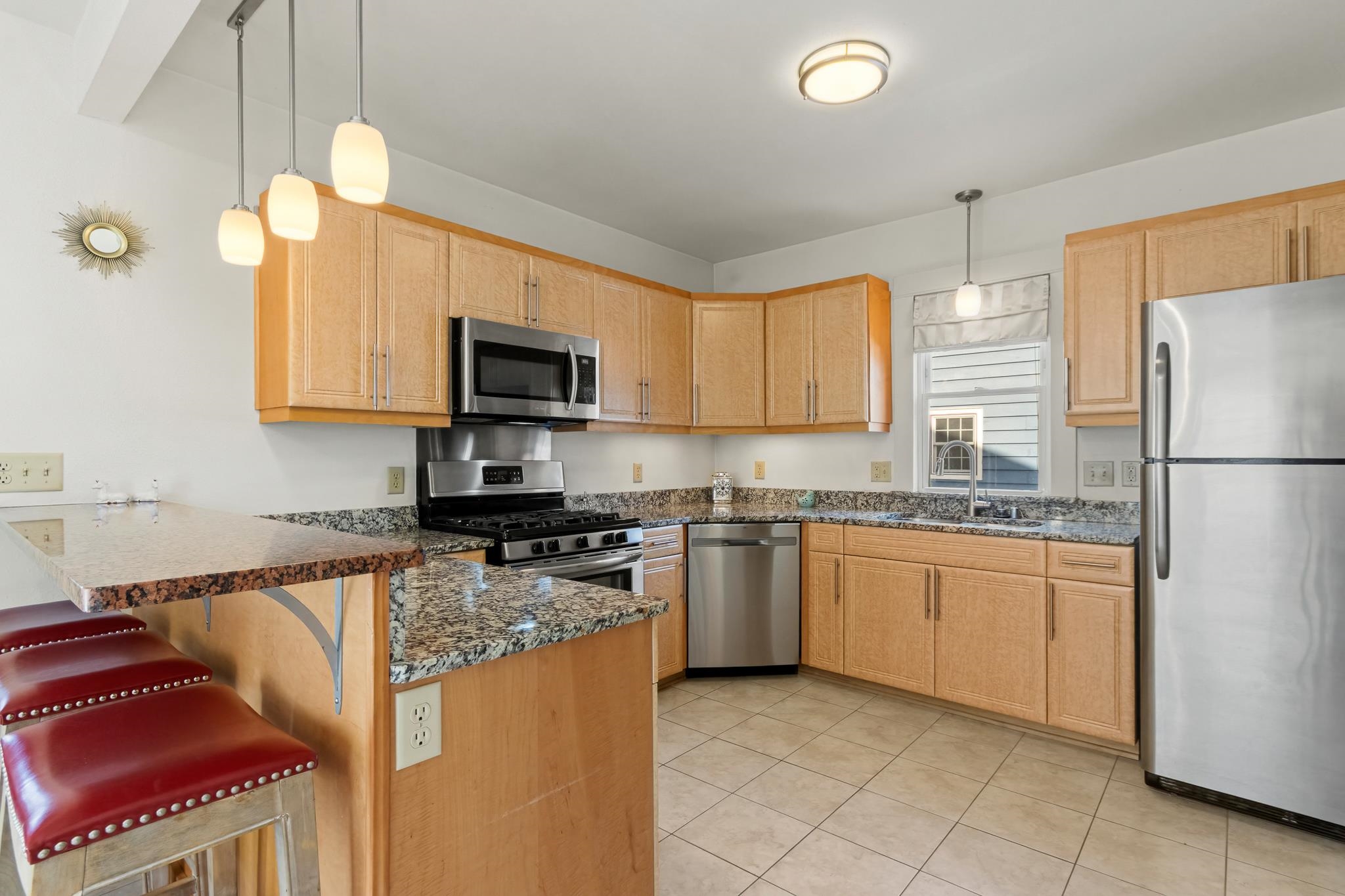 936 O'Sheridan Street Madison, WI 53715 - Photo 3 of 68