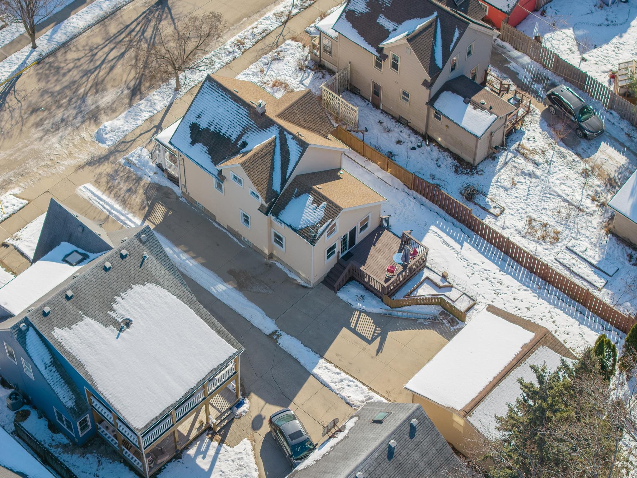 936 O'Sheridan Street Madison, WI 53715 - Photo 9 of 68