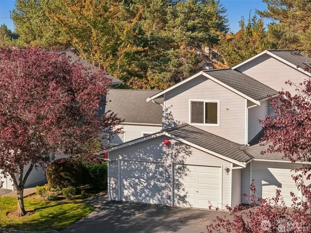 $440,000 | 217 112th Street Southwest, Unit D103, Everett, WA 98204