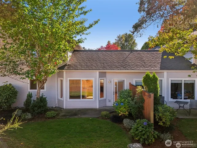 $440,000 | 217 112th Street Southwest, Unit D103, Everett, WA 98204