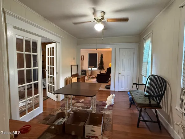 $1,100 | 172 Kingsboro Avenue, Unit FIRST, Gloversville, NY 12078