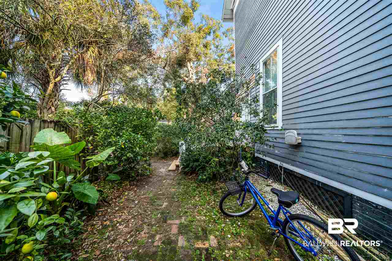 203 Charles Street Mobile, AL 36604 - Photo 26 of 32