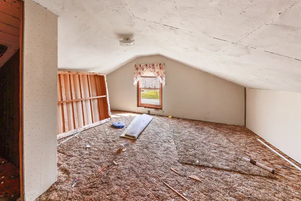 $205,000 | 299 East Lincoln Street, Seneca, IL 61360