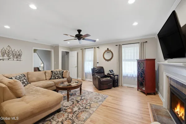 $324,900 | 39 Boght Road, Watervliet, NY 12189