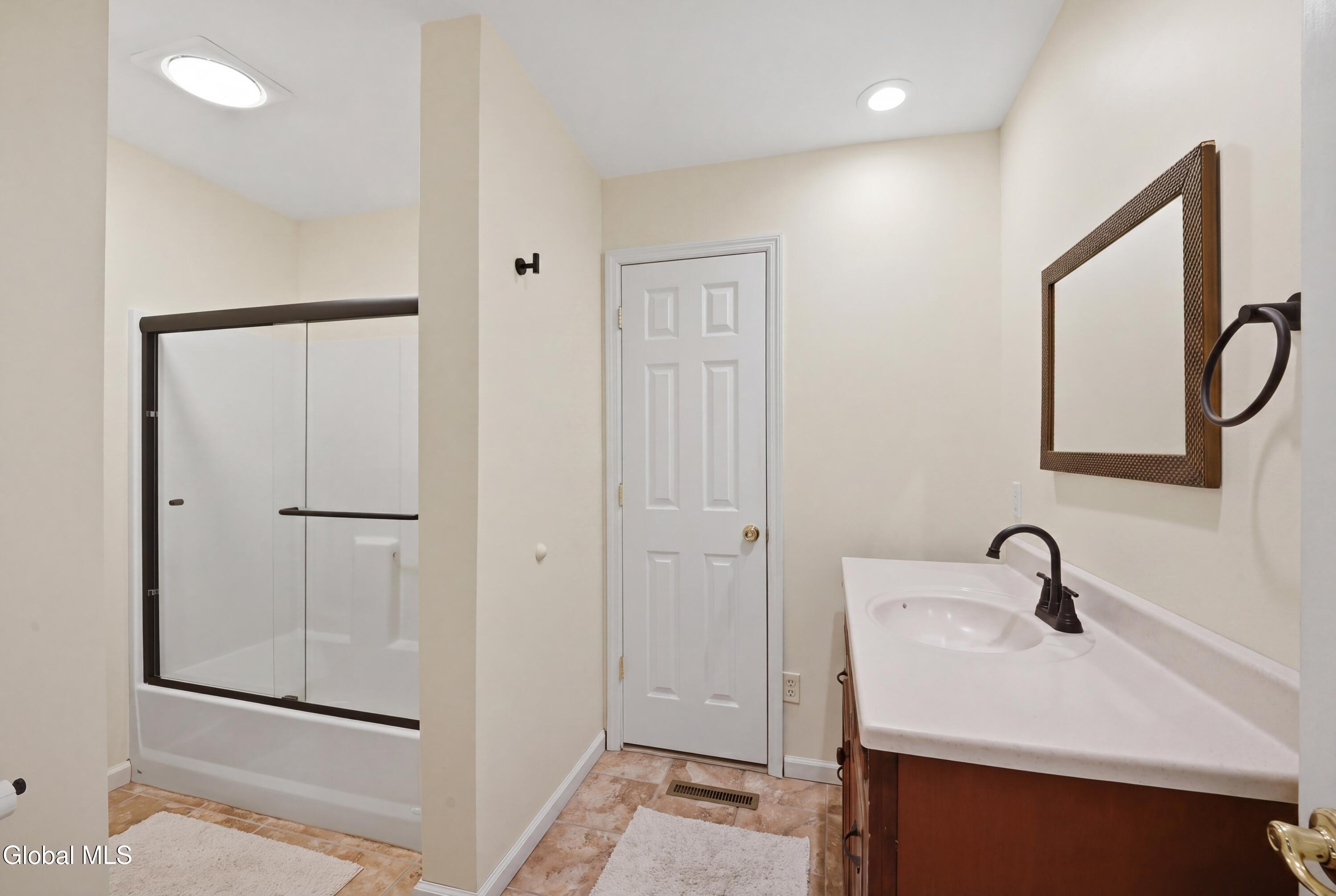 39 Boght Road Watervliet, NY 12189 - Photo 20 of 39 20