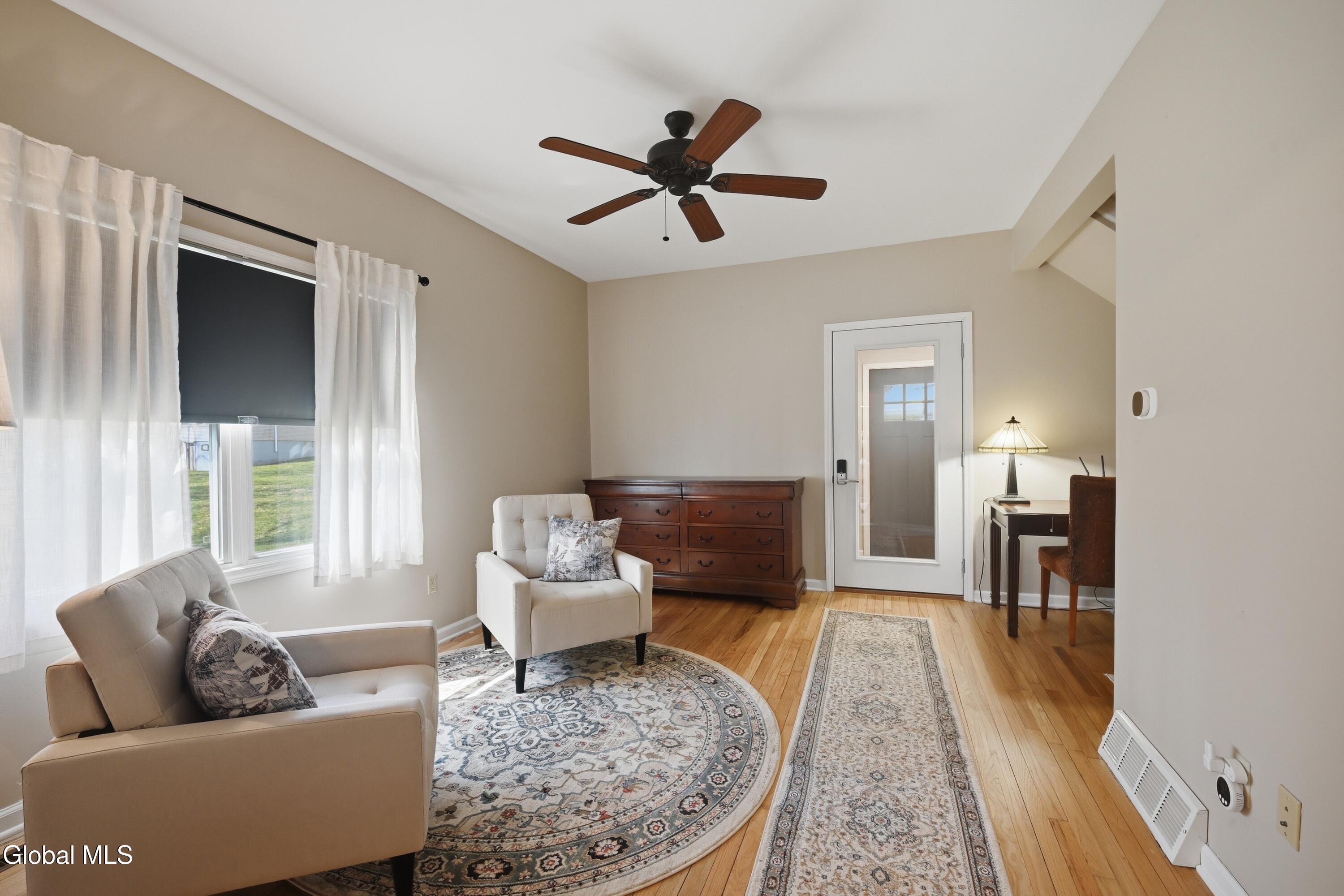 39 Boght Road Watervliet, NY 12189 - Photo 5 of 39 5