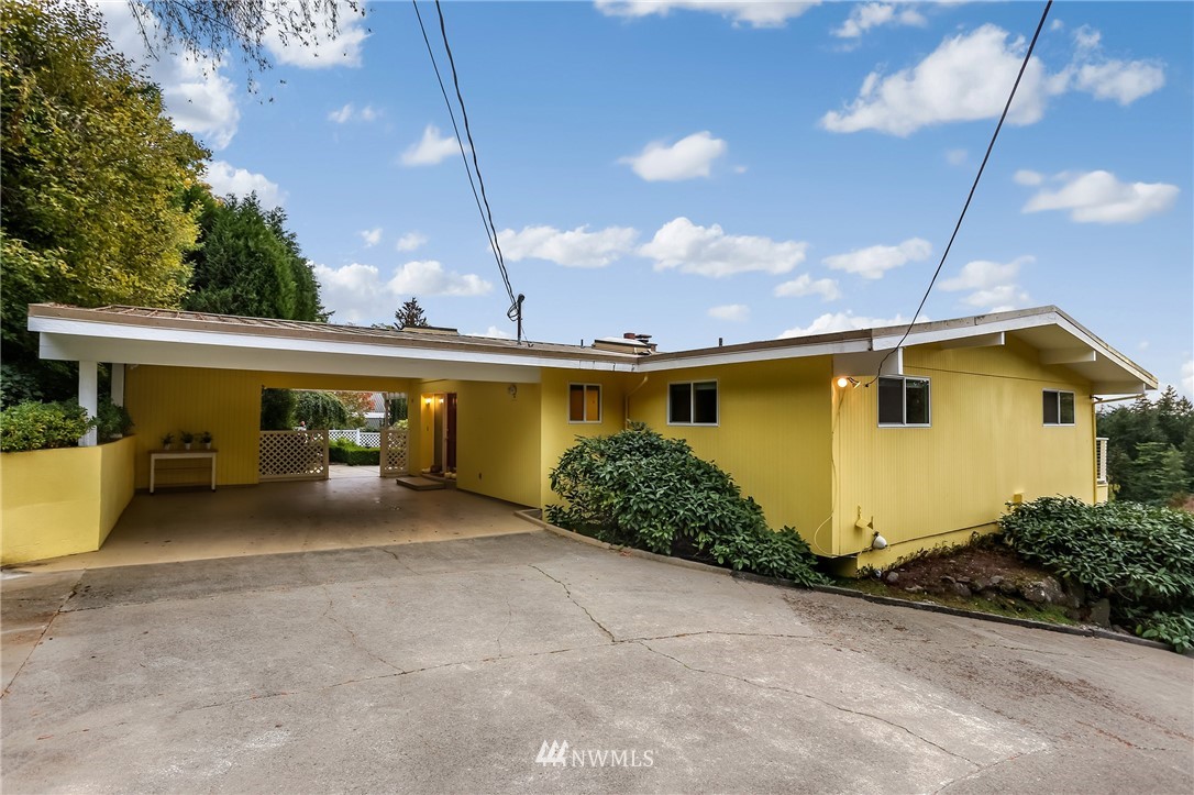 8436 Tillicum Road Southwest Seattle, WA 98136 - Photo 4 of 25