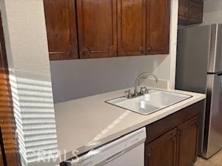 $2,895 | 14122 Raintree Road, Tustin, CA 92780