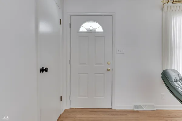 $250,000 | 4555 Blackstone Drive, Indianapolis, IN 46237