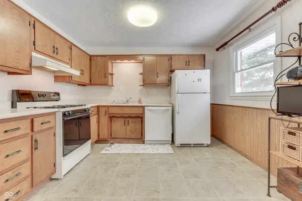 $250,000 | 4555 Blackstone Drive, Indianapolis, IN 46237