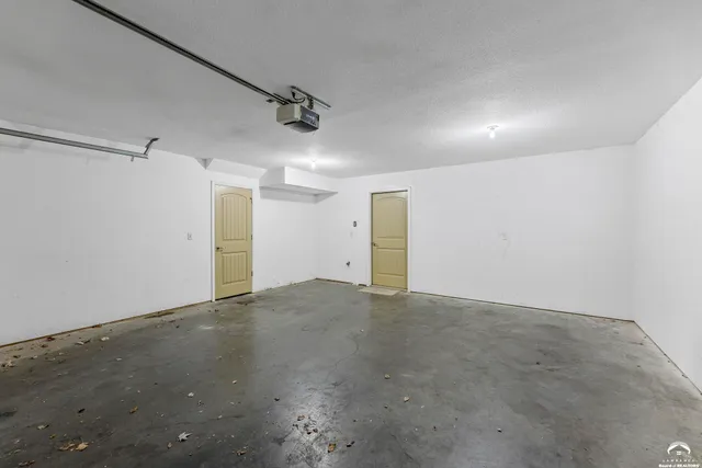 $250,000 | 5245 Overland Drive, Unit C12, Lawrence, KS 66012