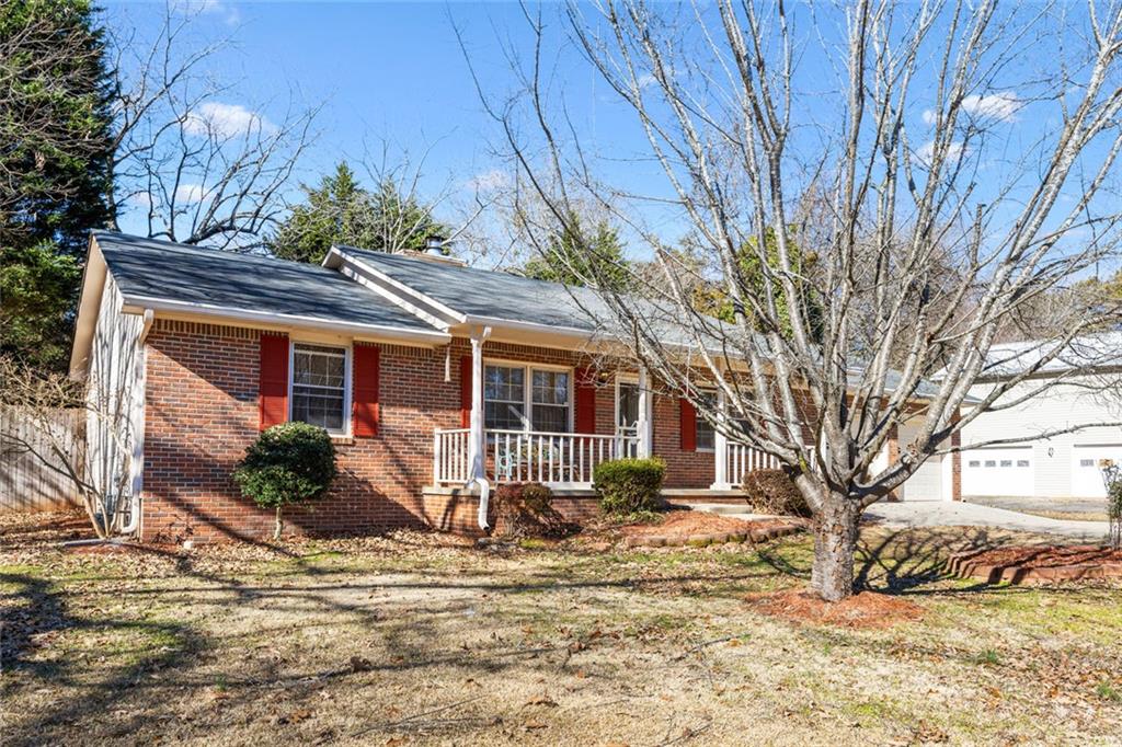 2805 Bridle Path Southeast Conyers, GA 30094 - Photo 3 of 18
