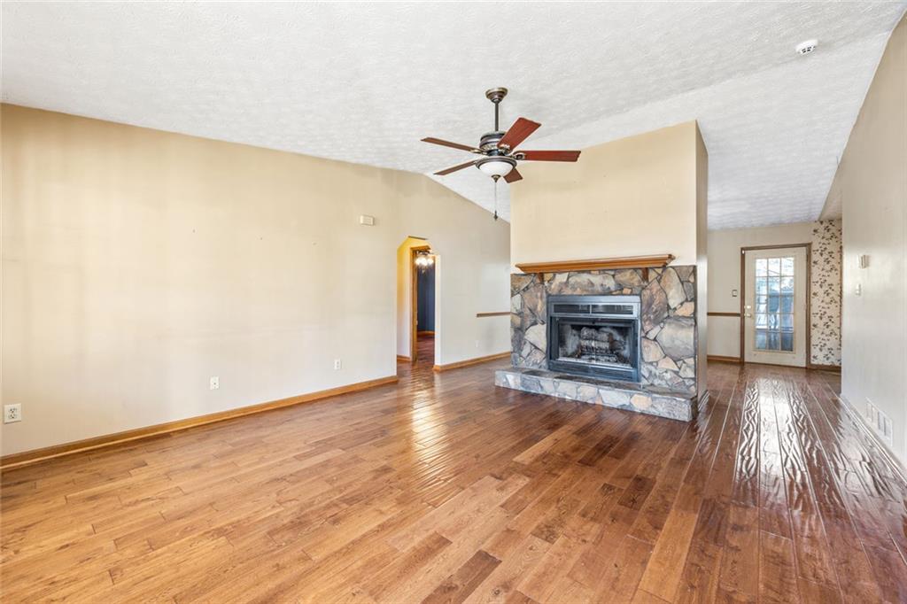 2805 Bridle Path Southeast Conyers, GA 30094 - Photo 5 of 18