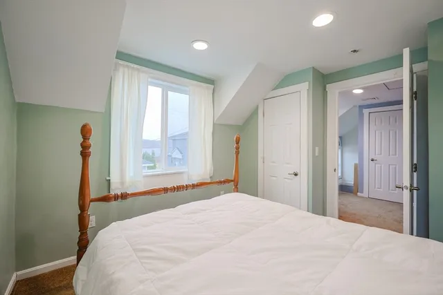 $424,900 | 4 Roosevelt Street, Wareham, MA 02571