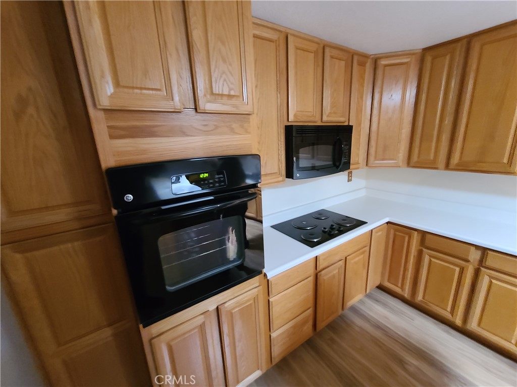 13881 Jicarilla Road Apple Valley, CA 92307 - Photo 5 of 30
